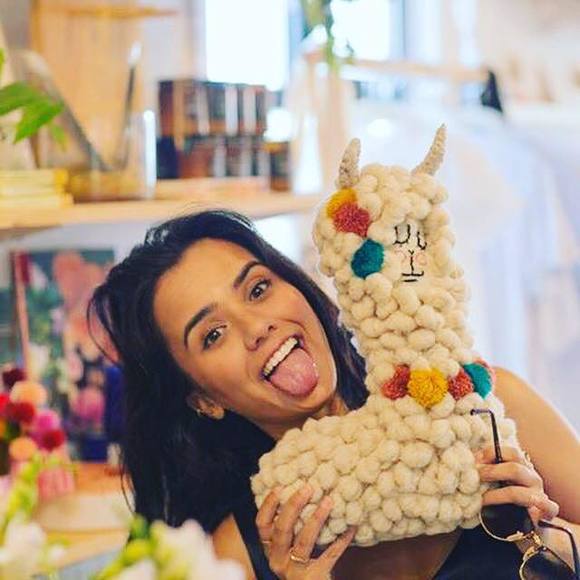 Meet your Posher, Sarah - Picture 1 of 1